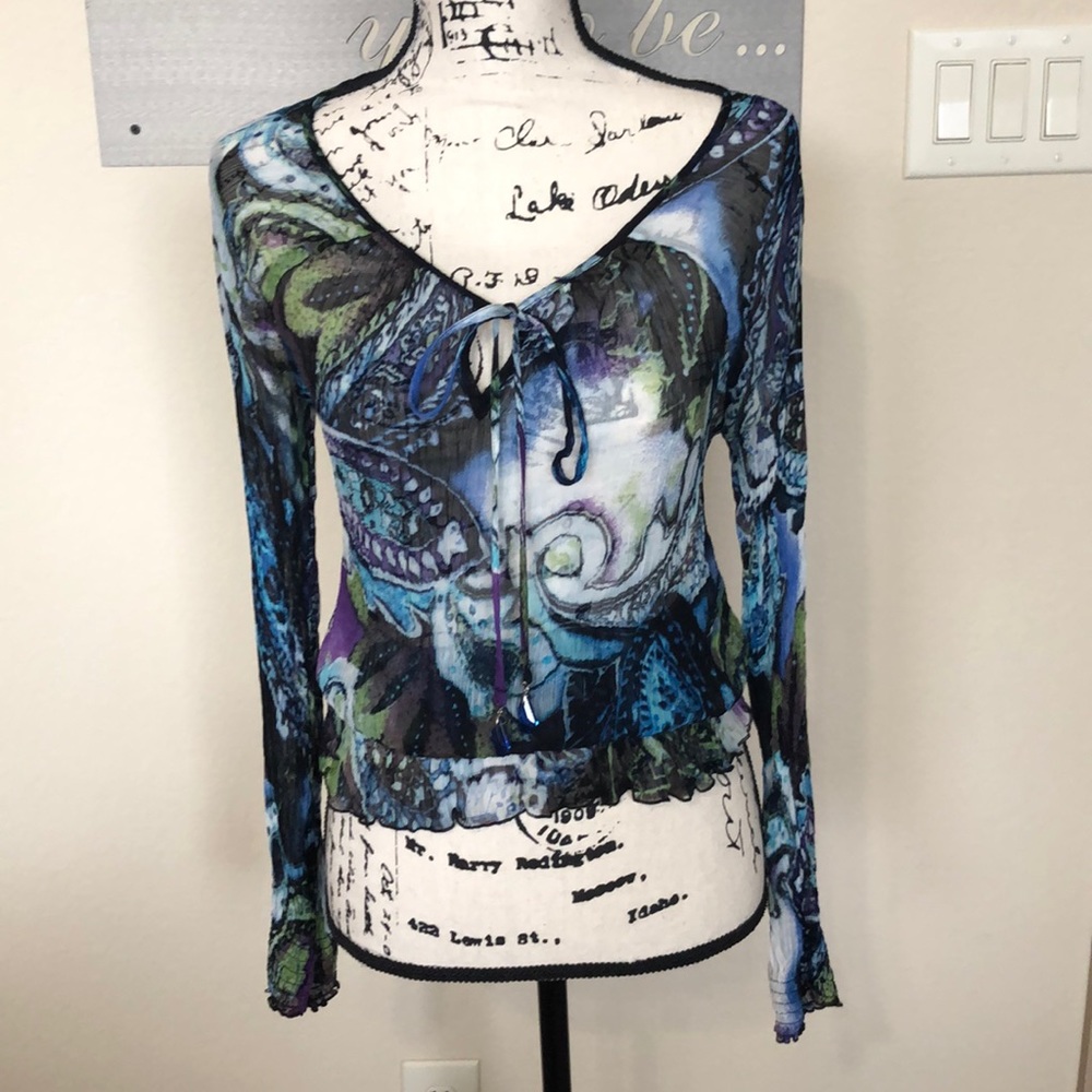 Lightweight long sleeve shirt